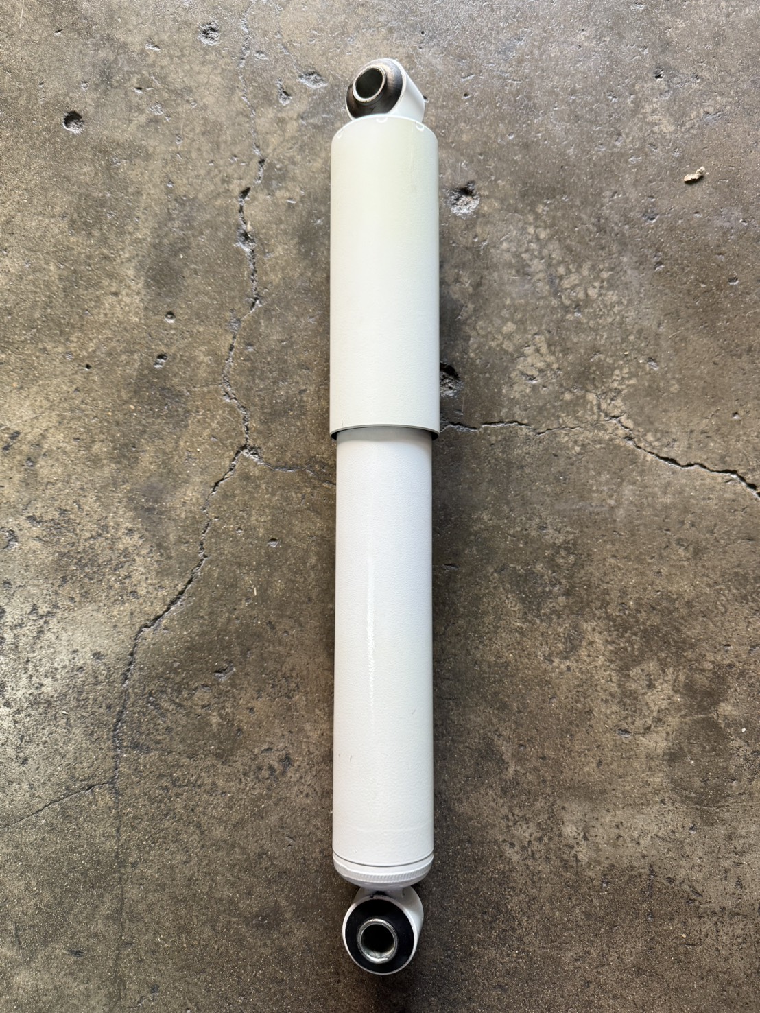 โช๊คหลัง kia jumbo gen1