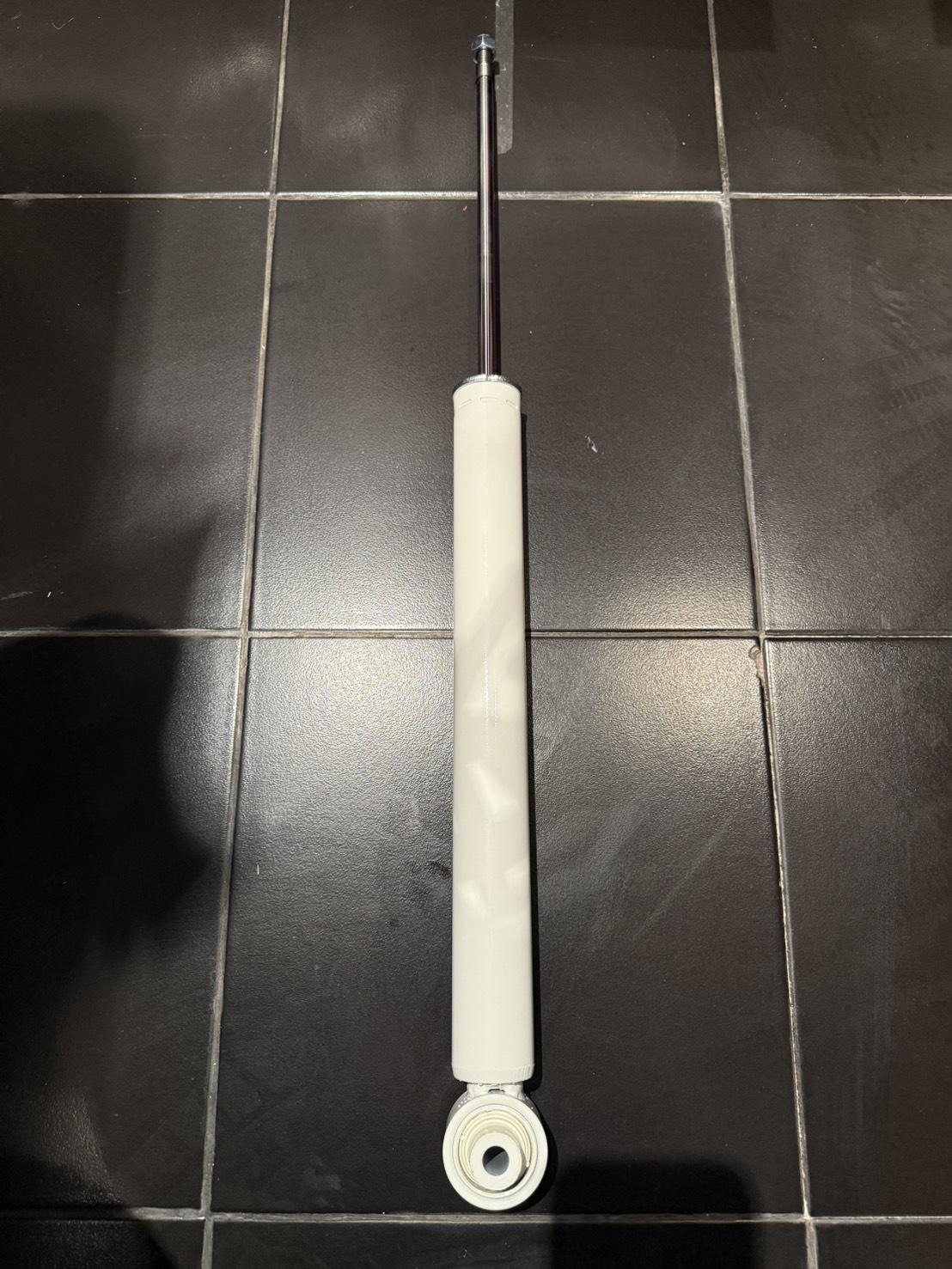 โช๊คหลัง audi A5 F5 gen2