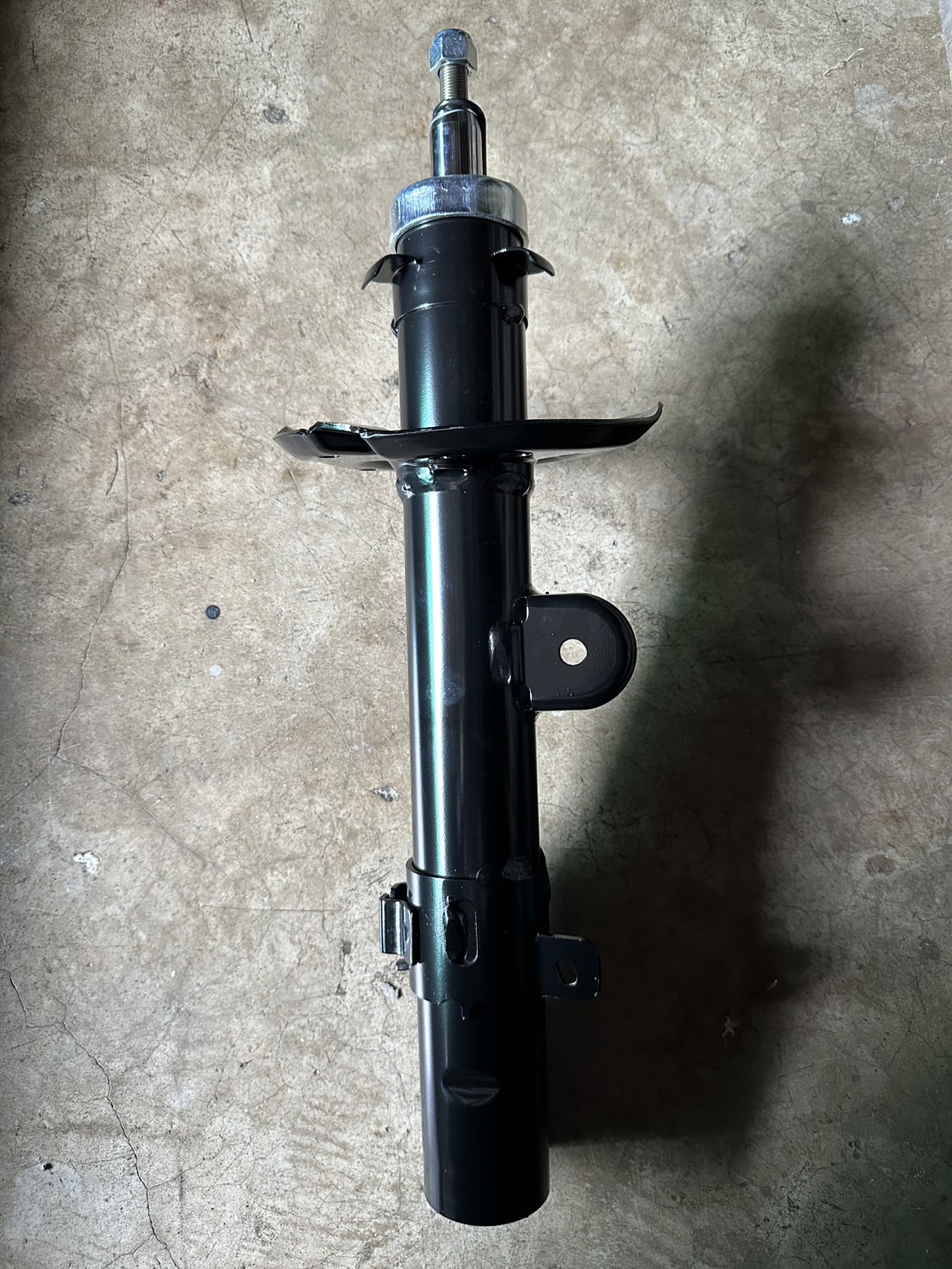 โช๊คหน้า honda accord gen10